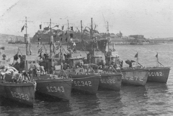 Submarine Chaser SC 222 and others