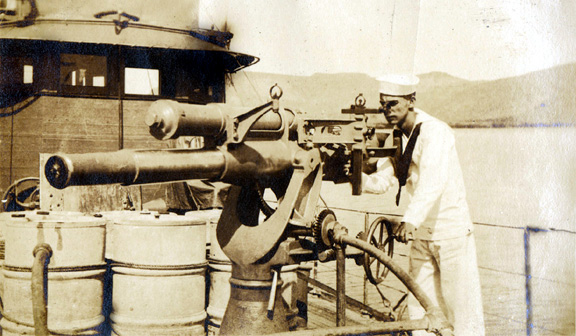Poole deck gun