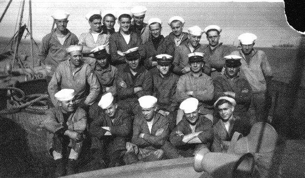 Crew of subchaser SC 64